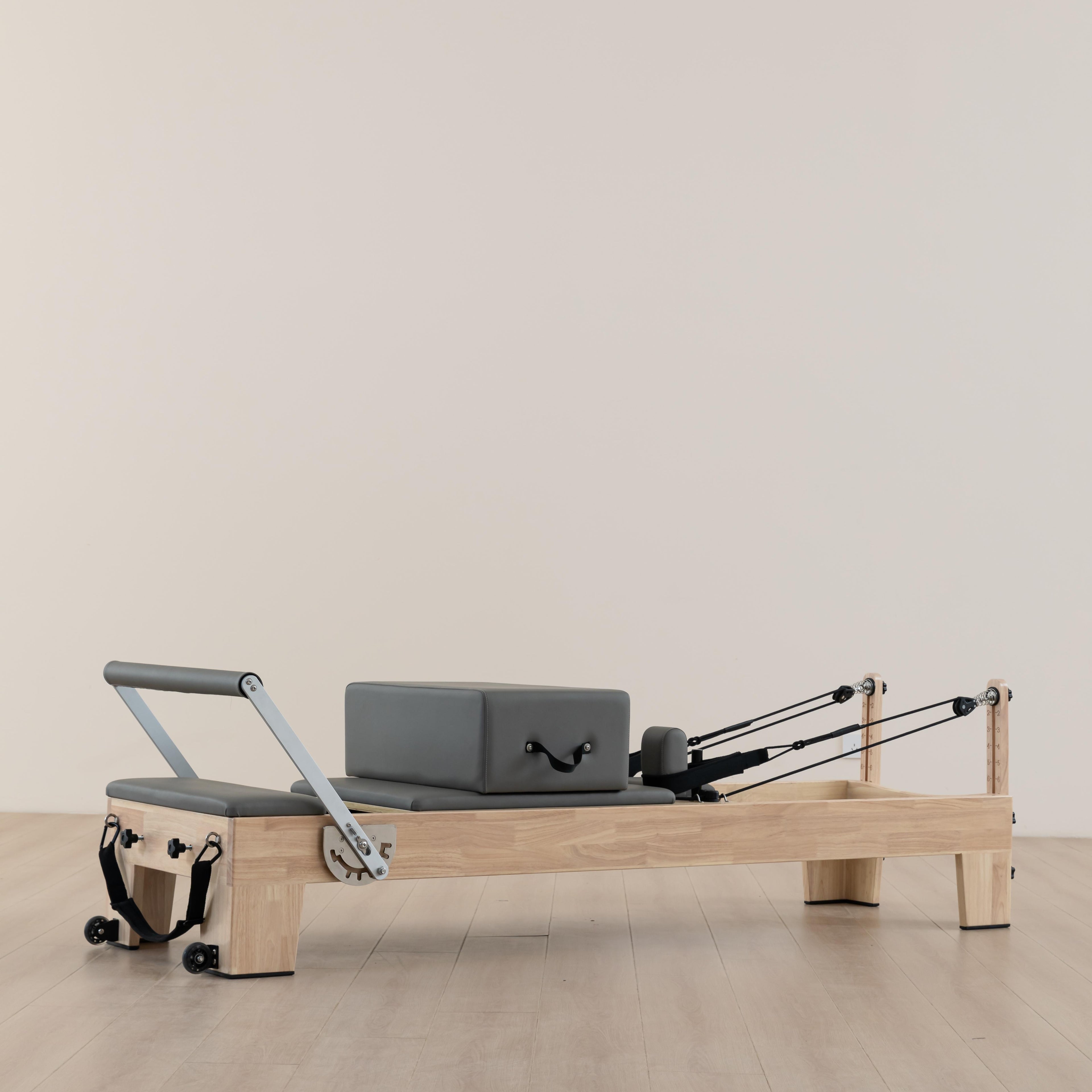 Lux & Miles Studio Reformer GX Classic Oak Wood
