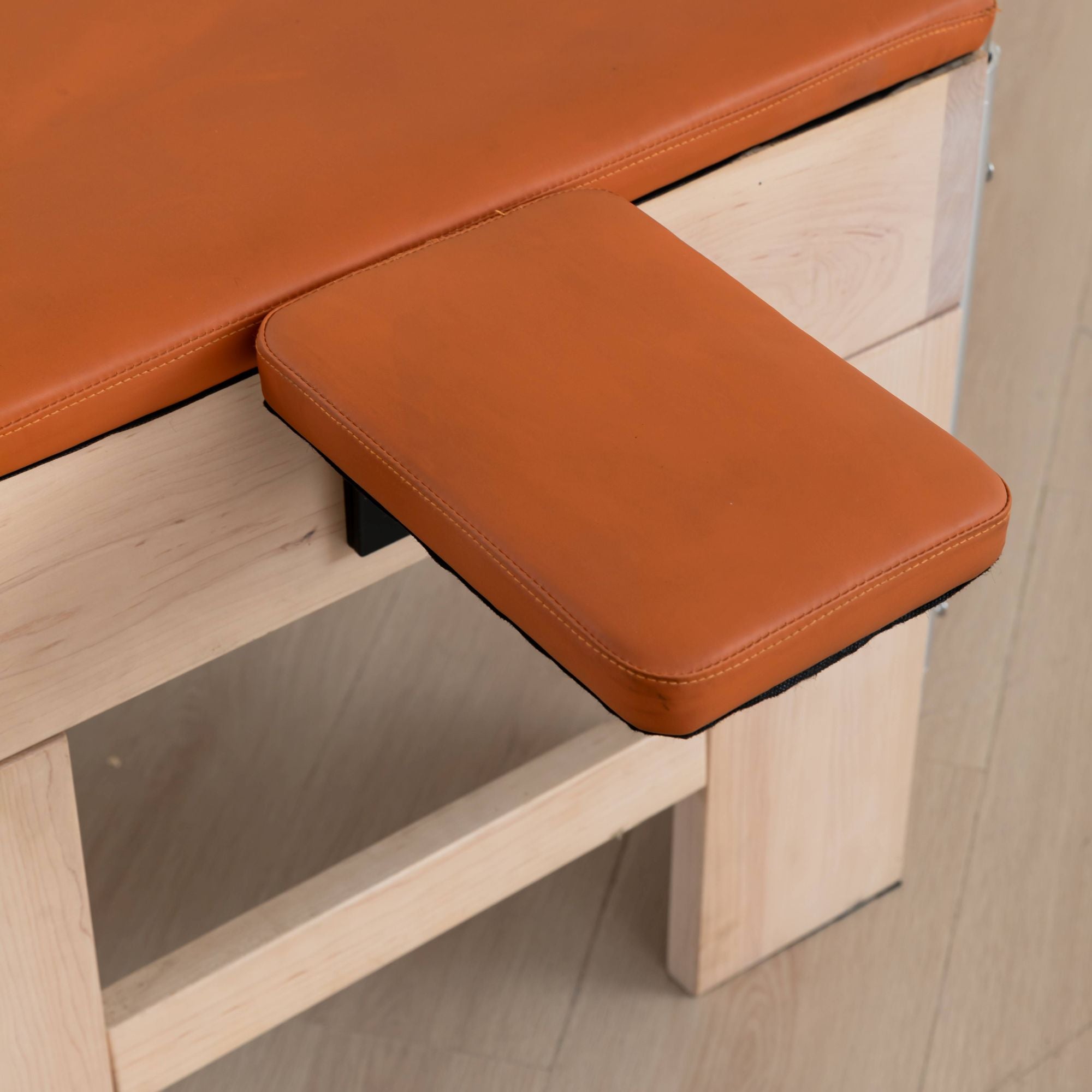 Lux & Miles Cadillac GX Classic Maple Wood