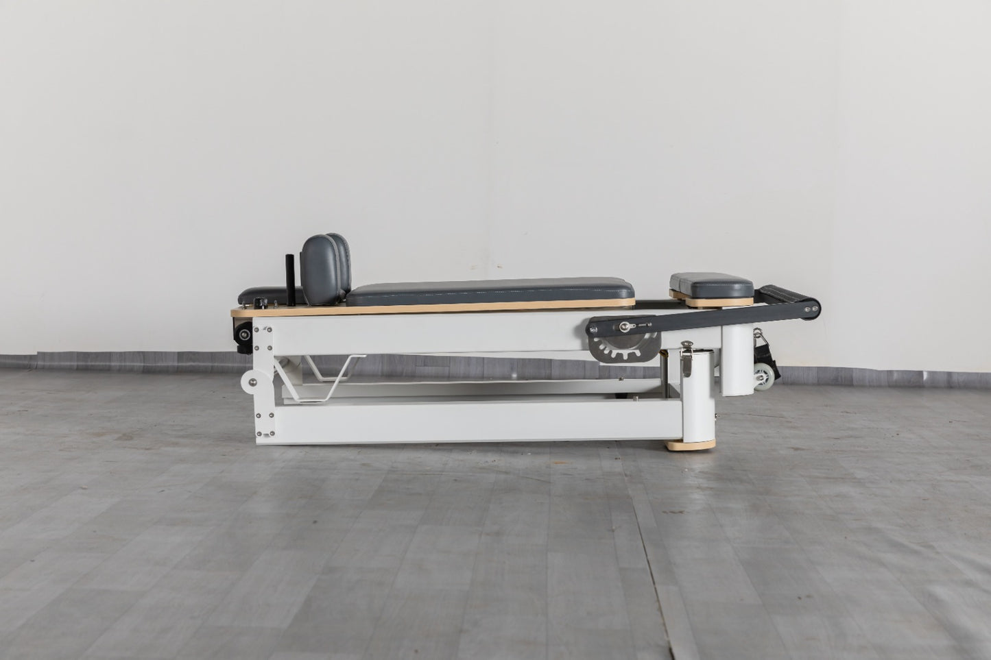 Lux and Miles GX Pro Fold – Aluminum Foldable Reformer