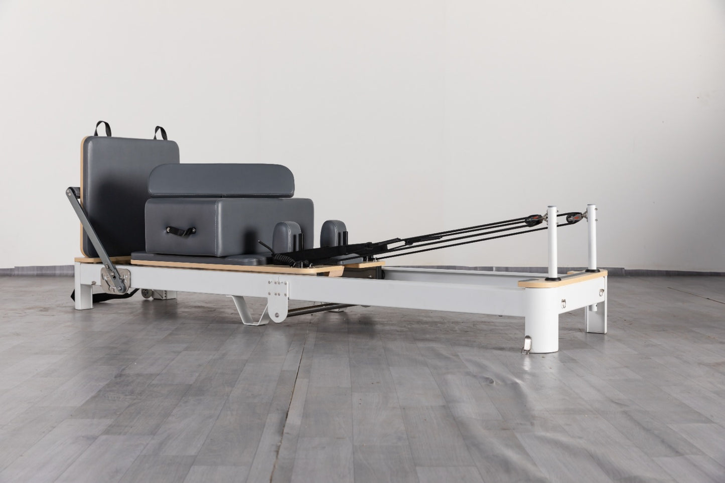 Lux and Miles GX Pro Fold – Aluminum Foldable Reformer