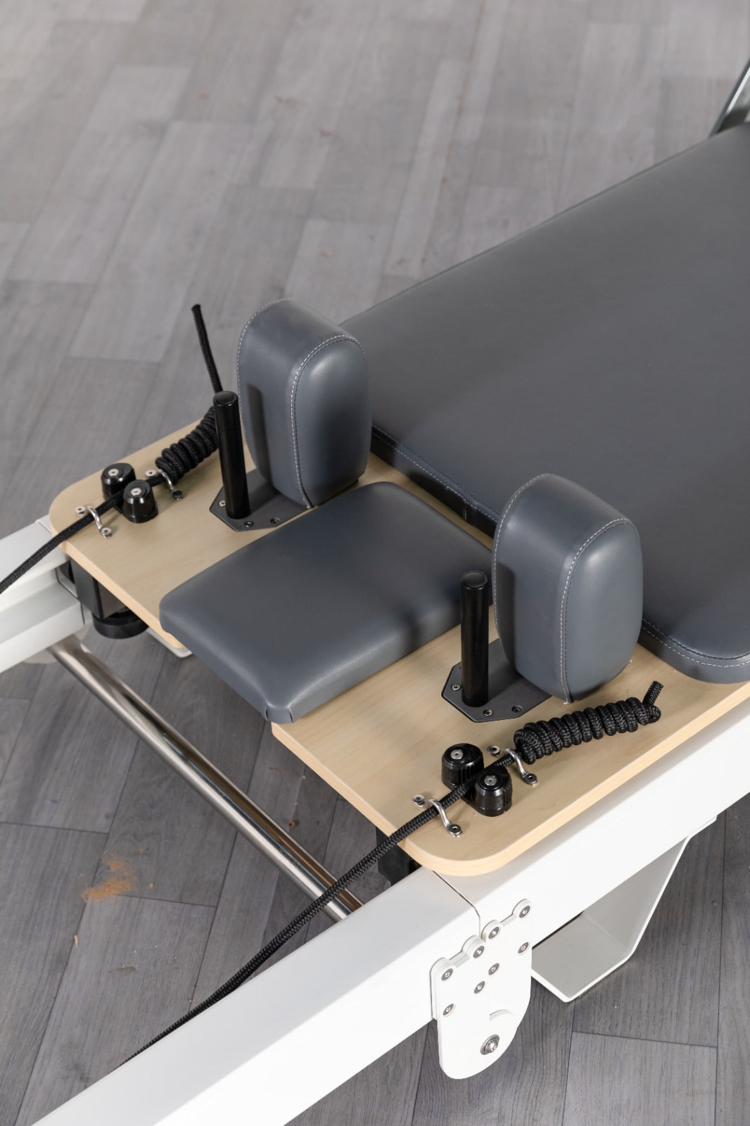 Lux and Miles GX Pro Fold – Aluminum Foldable Reformer