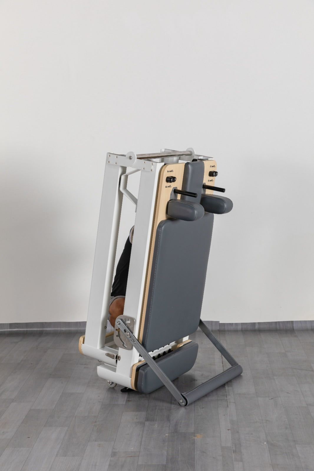 Lux and Miles GX Pro Fold – Aluminum Foldable Reformer
